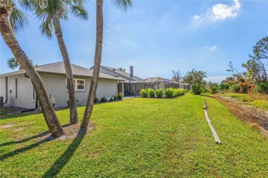 The SECOND building is perfectly designed to be used as a rental on Pinemoor West Golf Club in Florida - for sale on GolfHomes.com, golf home, golf lot