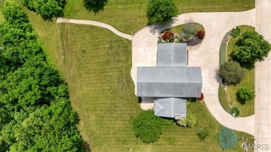 5 bedrooms, 4 bathrooms, 3 fireplaces, 2 stories,1 finished on Birch Creek Golf Club in Missouri - for sale on GolfHomes.com, golf home, golf lot