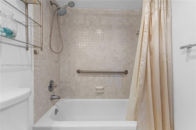Well maintained corner unit  2  bedrooms, 2 bathrooms located in on Pembroke Lakes Golf Club in Florida - for sale on GolfHomes.com, golf home, golf lot