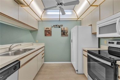 Charming, furnished-turnkey condo is ready for you to call it on Vista Plantation Golf Club in Florida - for sale on GolfHomes.com, golf home, golf lot