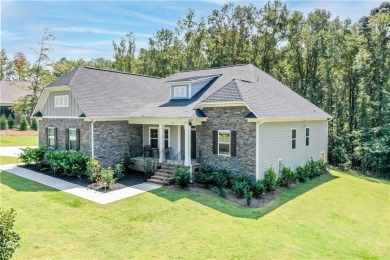 Welcome to your new HOME in Cross Creek! Purchased as brand-new on Cross Creek Plantation in South Carolina - for sale on GolfHomes.com, golf home, golf lot