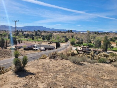 LIVE IN ONE AND RENT THE SECOND UNIT!!   YOU HAVE TO COME TO SEE on Hesperia Golf and Country Club in California - for sale on GolfHomes.com, golf home, golf lot