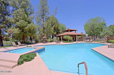 Beautifully updated 3BR/2BA townhome in the gated Stonecreek on Stonecreek Golf Club in Arizona - for sale on GolfHomes.com, golf home, golf lot