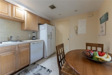 UNIQUE UNITPLETELY REMODELED. JUST FOR STARTERS, RELOCATION OF on Palm-Aire Country Club and Resort - The Oaks in Florida - for sale on GolfHomes.com, golf home, golf lot