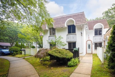 Welcome to this 3-bedroom - Eaton model. So much to offer in the on Blue Ridge Golf Club in New York - for sale on GolfHomes.com, golf home, golf lot