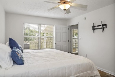 Beautiful 3BR/2.5BA end-unit townhome in the desirable Tiger on Tiger Point Golf and Country Club in Florida - for sale on GolfHomes.com, golf home, golf lot