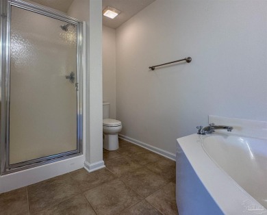 Beautiful 3BR/2.5BA end-unit townhome in the desirable Tiger on Tiger Point Golf and Country Club in Florida - for sale on GolfHomes.com, golf home, golf lot