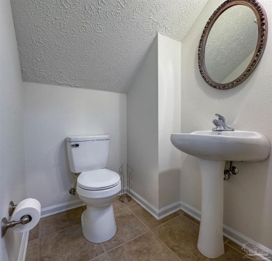 Beautiful 3BR/2.5BA end-unit townhome in the desirable Tiger on Tiger Point Golf and Country Club in Florida - for sale on GolfHomes.com, golf home, golf lot