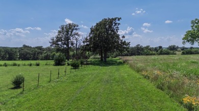 Are you looking to build a custom home in an established on Cedar Oak Lodge Golf Course in Missouri - for sale on GolfHomes.com, golf home, golf lot