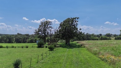 Are you looking to build a custom home in an established on Cedar Oak Lodge Golf Course in Missouri - for sale on GolfHomes.com, golf home, golf lot