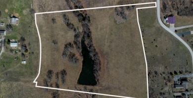 Are you looking to build a custom home in an established on Cedar Oak Lodge Golf Course in Missouri - for sale on GolfHomes.com, golf home, golf lot
