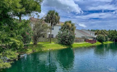 Beautiful 3BR/2.5BA end-unit townhome in the desirable Tiger on Tiger Point Golf and Country Club in Florida - for sale on GolfHomes.com, golf home, golf lot