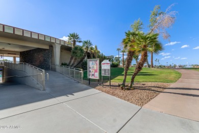 Beautifully Updated Patio Home in Cameo Palms, Sun City!
 on Sun City Lakes West and East in Arizona - for sale on GolfHomes.com, golf home, golf lot