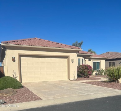 This custom home by Roark Construction is a 3 Bedroom, 2 Bath on Coyote Lakes Golf Club in Arizona - for sale on GolfHomes.com, golf home, golf lot