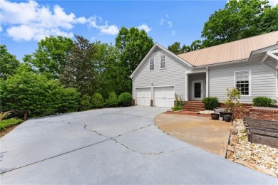 Charming Renovated Cottage in Chestatee Lake Lanier Golf on Chestatee Golf Club in Georgia - for sale on GolfHomes.com, golf home, golf lot