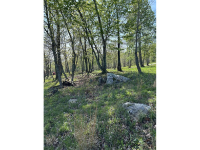 Welcome to one of the most coveted bluff lots in  Jasper on Sequatchie Valley Golf and Country Club in Tennessee - for sale on GolfHomes.com, golf home, golf lot
