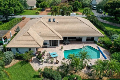 Rare Opportunity to own a Beautiful 3 Bed, 3 Bath Pool Home on on Pine Tree Golf Club in Florida - for sale on GolfHomes.com, golf home, golf lot