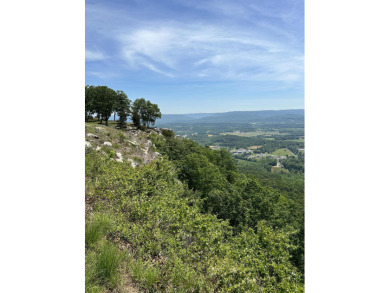 Welcome to one of the most coveted bluff lots in  Jasper on Sequatchie Valley Golf and Country Club in Tennessee - for sale on GolfHomes.com, golf home, golf lot