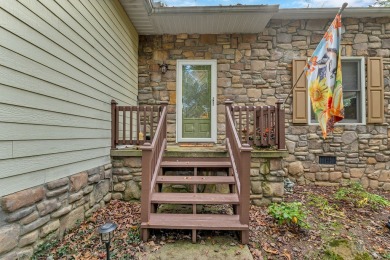 Welcome to 133 Oak Lane Villa! This impeccably maintained on Glade Springs Resort Golf Course in West Virginia - for sale on GolfHomes.com, golf home, golf lot