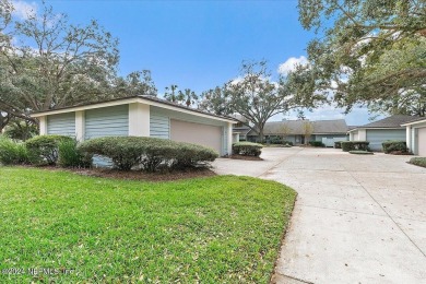 End-unit condo in Sawgrass Country Club featuring 3 ensuite on Sawgrass Country Club  in Florida - for sale on GolfHomes.com, golf home, golf lot