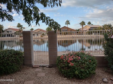 Charming move-in ready home with 2 bedroom and den in desirable on Arrowhead Country Club in Arizona - for sale on GolfHomes.com, golf home, golf lot