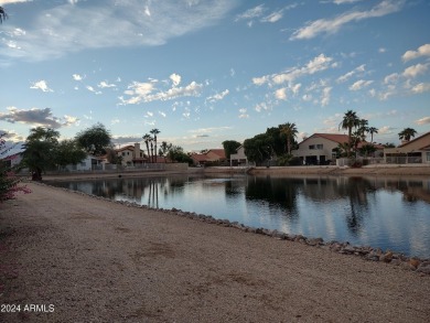 Charming move-in ready home with 2 bedroom and den in desirable on Arrowhead Country Club in Arizona - for sale on GolfHomes.com, golf home, golf lot