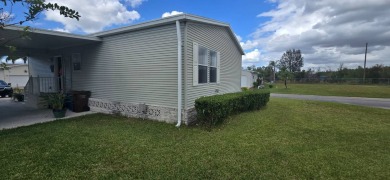 ***MOTIVATED SELLER **ALL OFFERS CONSIDERED***NEW A/C 2024*** on Schalamar Creek Golf and Country Club in Florida - for sale on GolfHomes.com, golf home, golf lot