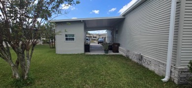 ***MOTIVATED SELLER **ALL OFFERS CONSIDERED***NEW A/C 2024*** on Schalamar Creek Golf and Country Club in Florida - for sale on GolfHomes.com, golf home, golf lot