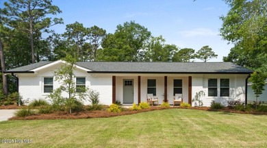 Completely Remodeled Coastal Gem in the Heart of Southport Step on The Lakes Country Club in North Carolina - for sale on GolfHomes.com, golf home, golf lot