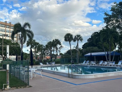 Spacious and well-maintained 1-bedroom, 1.5-bath condo located on Pembroke Lakes Golf Club in Florida - for sale on GolfHomes.com, golf home, golf lot