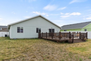 Welcome to this 3 bed, 2 bath West Plains Rancher in the on The Fairways at West Terrace in Washington - for sale on GolfHomes.com, golf home, golf lot