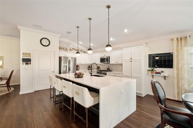 ~2022 ROOF, HVAC & HOT WATER HEATER~ ~LARGE, ENCLOSED & PRIVATE on Pennbrooke Fairways in Florida - for sale on GolfHomes.com, golf home, golf lot