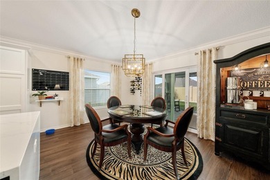 ~2022 ROOF, HVAC & HOT WATER HEATER~ ~LARGE, ENCLOSED & PRIVATE on Pennbrooke Fairways in Florida - for sale on GolfHomes.com, golf home, golf lot