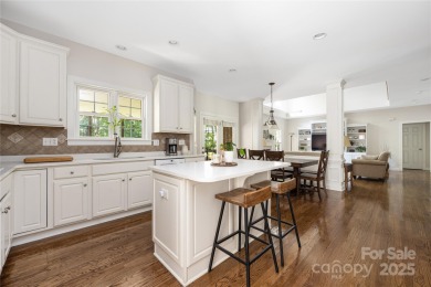 Full brick, 5 bedroom 3 bath golf course lot in Birkdale! A on Birkdale Golf Club in North Carolina - for sale on GolfHomes.com, golf home, golf lot