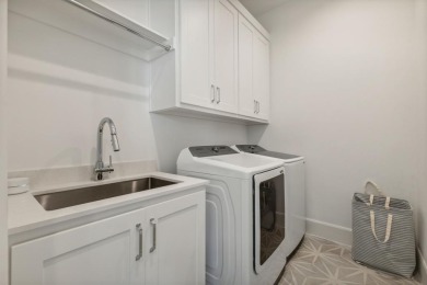 *OFFERED FULLY FURNISHED WITH GOLF CART*

Discover on Long Cove Golf Course in Texas - for sale on GolfHomes.com, golf home, golf lot