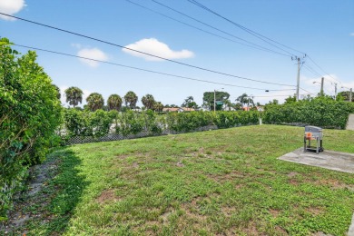 Welcome to Starlight Cove! This spacious 3 bed, 2.5 bath home on Westchester Golf and Country Club in Florida - for sale on GolfHomes.com, golf home, golf lot