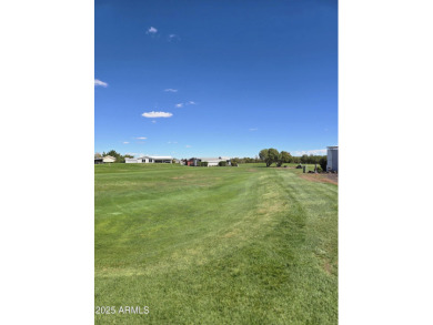 Charming 1 bed, 1 bath park model in the desirable 55+ community on Juniper Ridge R.V. Golf Resort in Arizona - for sale on GolfHomes.com, golf home, golf lot