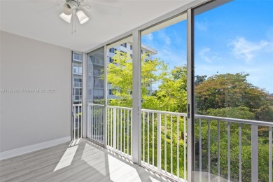 ALL AGES CONDO. Spacious and Gorgeous 1-bedroom + DEN, 1.5 on Hillcrest Golf and Country Club in Florida - for sale on GolfHomes.com, golf home, golf lot