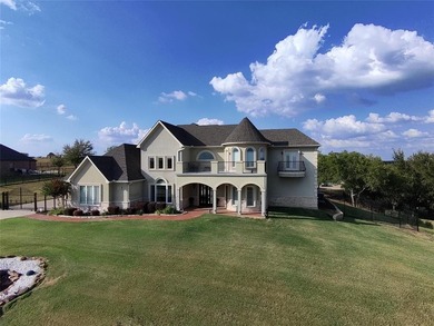 $155K BELOW Appraised Value + Concessions Available! Stunning on Tangle Ridge Golf Club in Texas - for sale on GolfHomes.com, golf home, golf lot