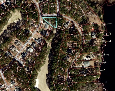 Excellent Homesite in a Gated Waterfront and Golf Course on Harbour Point Golf Club in North Carolina - for sale on GolfHomes.com, golf home, golf lot