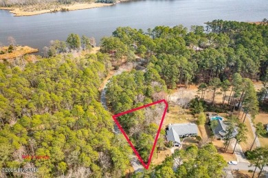 Excellent Homesite in a Gated Waterfront and Golf Course on Harbour Point Golf Club in North Carolina - for sale on GolfHomes.com, golf home, golf lot