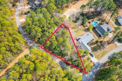 Excellent Homesite in a Gated Waterfront and Golf Course on Harbour Point Golf Club in North Carolina - for sale on GolfHomes.com, golf home, golf lot