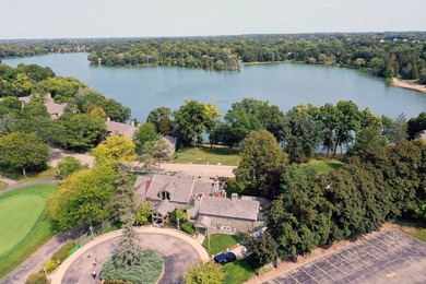 PERFECTION! Rare lakefront townhome in Lake Barrington with on Pine Meadow Golf Club in Illinois - for sale on GolfHomes.com, golf home, golf lot