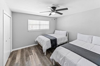 Charming 3 bedroom, 2 bath home next to the Lake Waco Golf Club on The Lake Country Club - Lake Waco in Texas - for sale on GolfHomes.com, golf home, golf lot