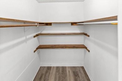 Charming 3 bedroom, 2 bath home next to the Lake Waco Golf Club on The Lake Country Club - Lake Waco in Texas - for sale on GolfHomes.com, golf home, golf lot