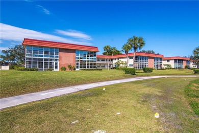 The Florida lifestyle awaits you! Vista Royale community offers on The American Golf Club in Florida - for sale on GolfHomes.com, golf home, golf lot