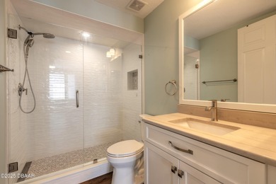 Luxurious penthouse in amenity-rich Harbour Village Golf & Yacht on Harbour Village Golf and Yacht Club in Florida - for sale on GolfHomes.com, golf home, golf lot