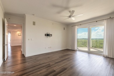 Luxurious penthouse in amenity-rich Harbour Village Golf & Yacht on Harbour Village Golf and Yacht Club in Florida - for sale on GolfHomes.com, golf home, golf lot