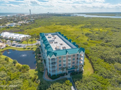 Luxurious penthouse in amenity-rich Harbour Village Golf & Yacht on Harbour Village Golf and Yacht Club in Florida - for sale on GolfHomes.com, golf home, golf lot