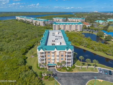 Luxurious penthouse in amenity-rich Harbour Village Golf & Yacht on Harbour Village Golf and Yacht Club in Florida - for sale on GolfHomes.com, golf home, golf lot